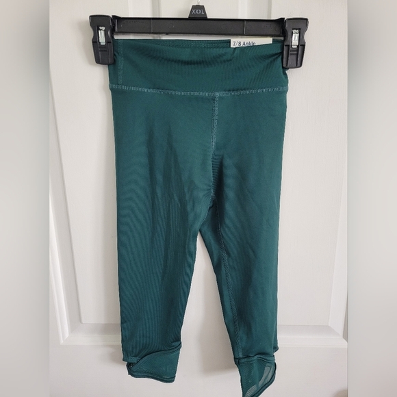 NWT Old Navy Active Girls Green 7/8 Ankle Mid-Rise GoDry Leggings Size Small 6/7 - Picture 1 of 6